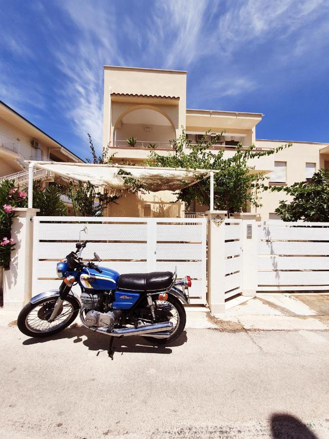 Castellammare Holiday Alcamo Marina Exterior photo